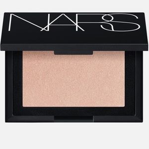 Nars Capri Highlighter